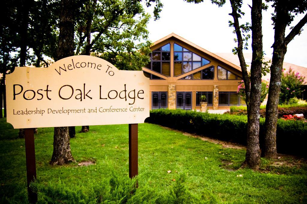 Postoak Lodge And Retreat Tulsa Szoba fotó
