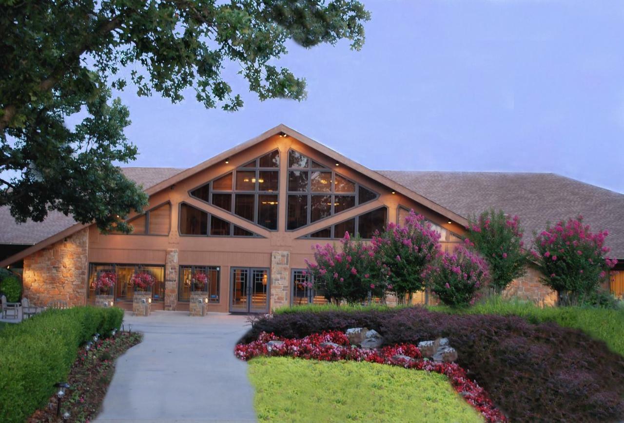 Postoak Lodge And Retreat Tulsa Szoba fotó